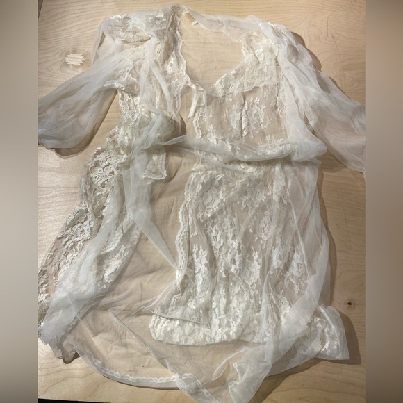 Roaman’s Sheer Robe One size fits all (JG) - Picture 9 of 12